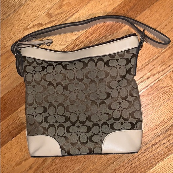 Authentic COACH classic C print shoulder bag purse Vintage leather strap zip up - Picture 8 of 8